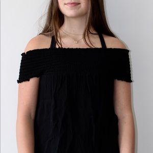 Brandy Melville off the shoulder top